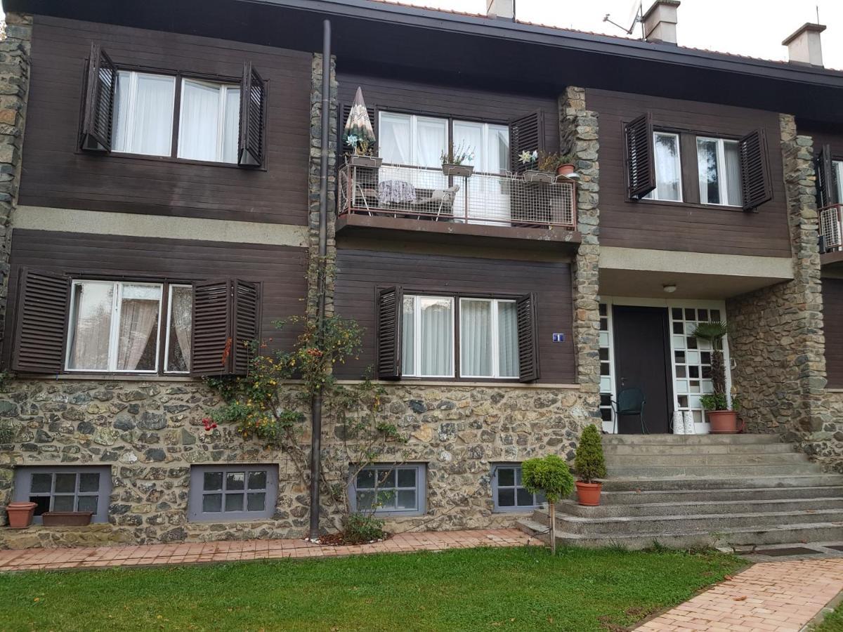 Apartmán Kamena Kuca Pozega Exteriér fotografie